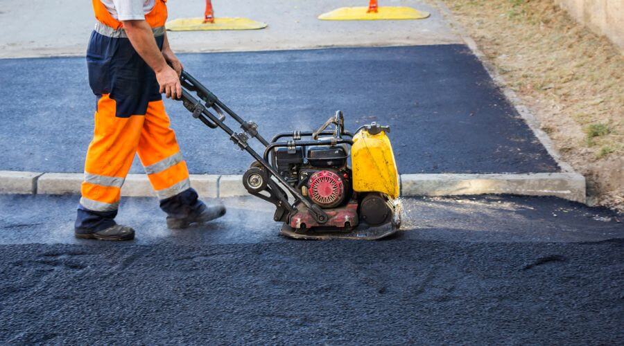 Professional gutter cleaning in Harrisonville, NJ